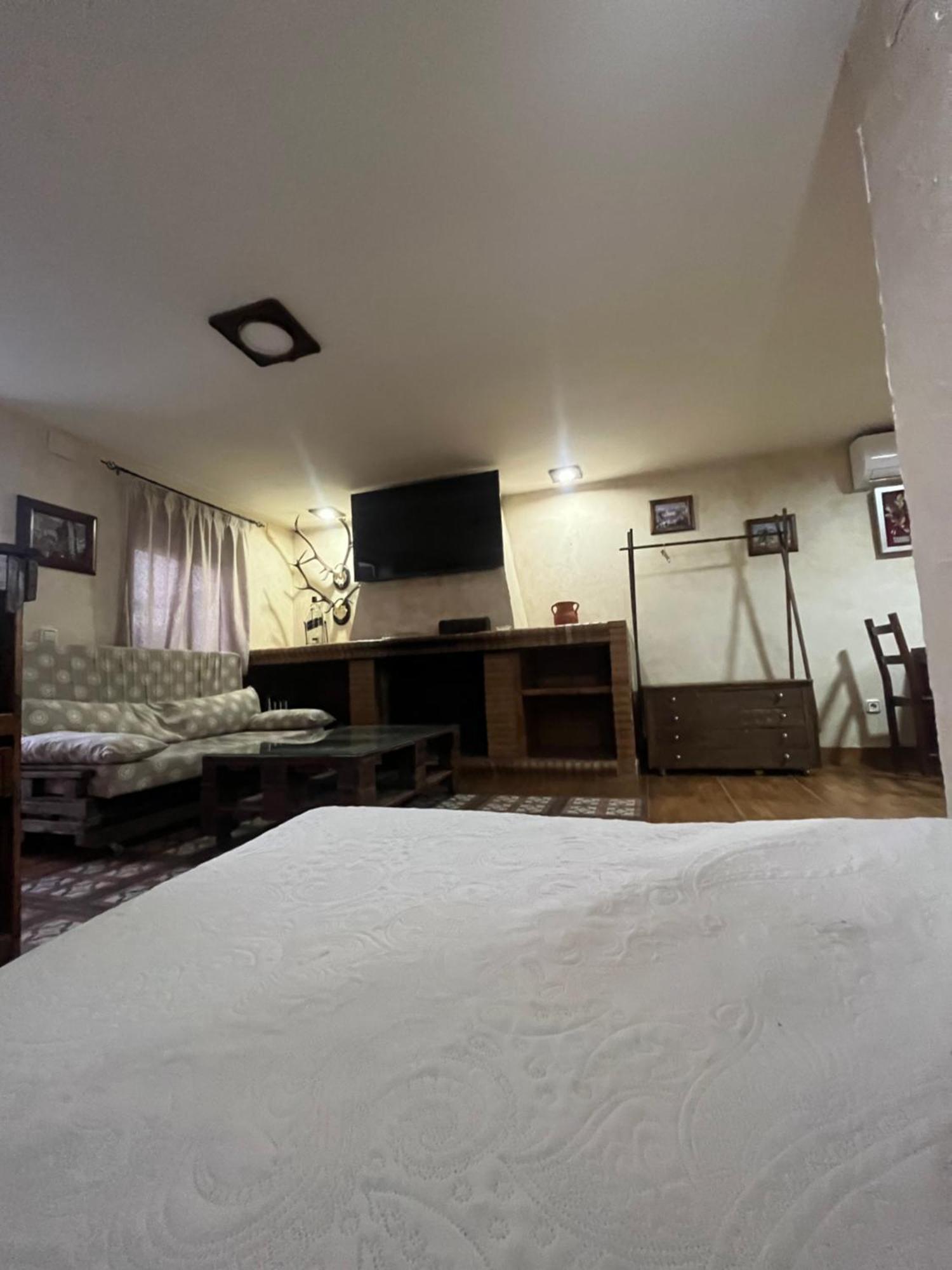 Estudio Las Palmillas La Puebla del Rio Luaran gambar
